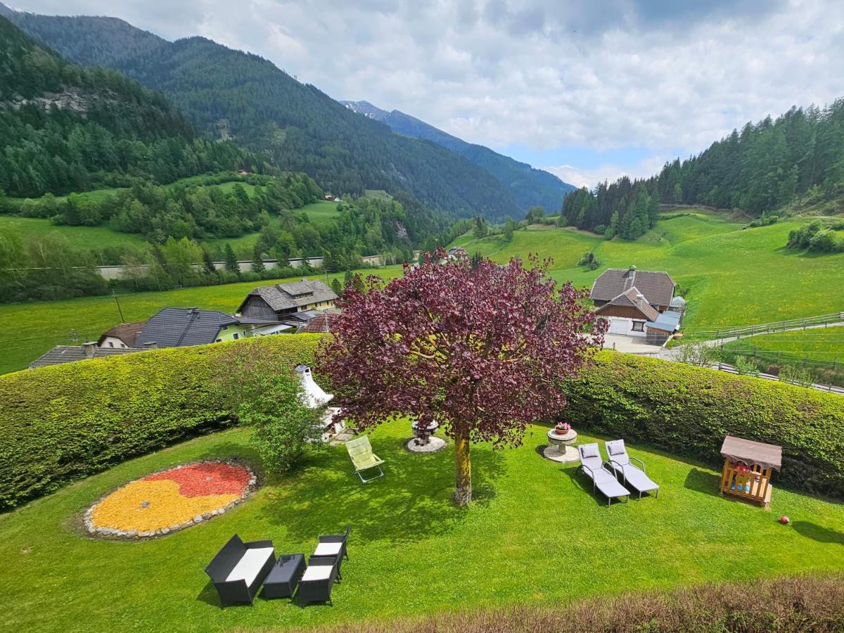 Hotel Haus Pfeifenberger à Zederhaus Extérieur photo